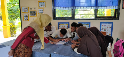 Pahlawan Pendidikan di Era AI: Kisah Guru Pimpin Transformasi Inklusif