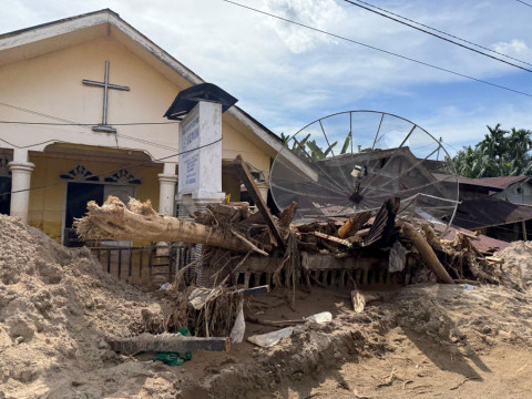 Pakar IPB Beberkan Fakta Mencengangkan di Balik Kayu Gelondongan Banjir Sumatra