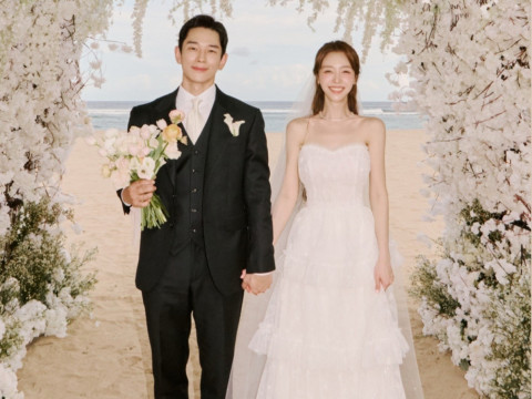 5 Potret Pernikahan Romantis Min-ah Girl's Day dan On Joo-wan di Bali