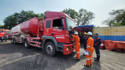 Pasok BBM dan LPG ke Aceh, Pertamina Kirim Tangki Lewat Laut