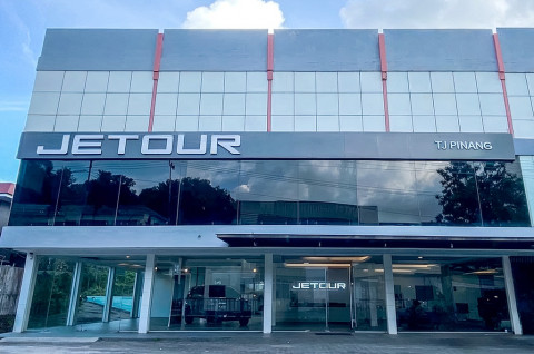 Jetour Ekspansi Pasar ke Kepulauan Riau, Bangun Dealer Terbesar