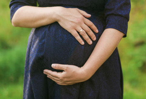 Mengenal Dermatitis Non-Spesifik yang Dapat Terjadi Selama Kehamilan dan Cara Mengatasinya