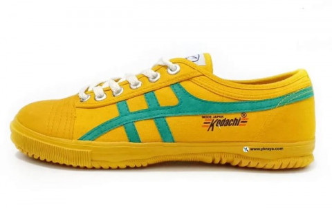 Untuk Si Kaki Besar, Inilah 5 Sepatu Sneakers Brand Lokal, Ada Size 47, Lho!