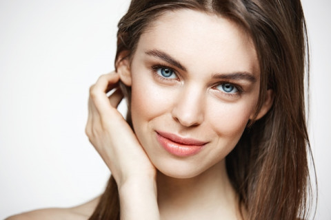 5 Vitamin dan Nutrisi yang Bisa Menjaga Kesehatan Mata