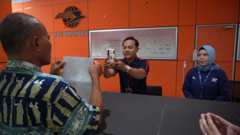Pos Indonesia Salurkan BLTS Kesra di Yogyakarta: Tepat Sasaran dan Tanpa Antrean