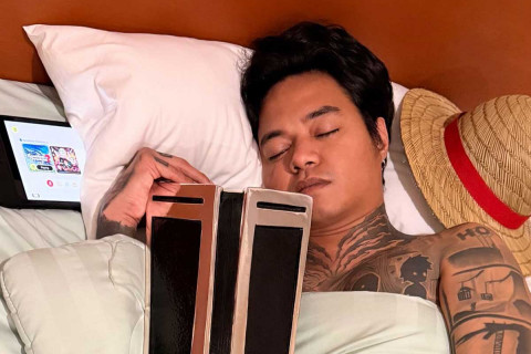 Selamat dari Kebakaran Resor di Sumba, Reza Arap Kesal Diminta Foto saat Evakuasi