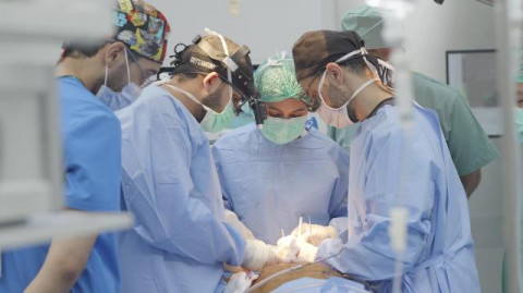 RSUP Wahidin Tangani 65 Pasien Bersama King Salman Center dan Muslim Wold League