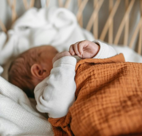 4 Cara Mengatasi Regresi Tidur Bayi atau Balita sebagai Orang Tua