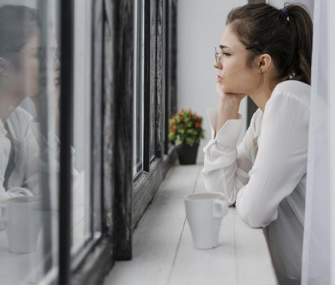 Kesepian Bukan Sekadar Perasaan, Ini Dampaknya bagi Otak dan Kesehatan Mental