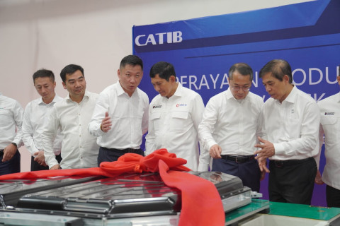 Manufaktur Baterai Selesai Diinstalasi Jadi Tonggak Baru Ekosistem EV Nasional