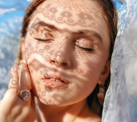 Musim Dingin = Skin Aging? No Way! Sini Intip Cara Biar Kulit Tetap Slay