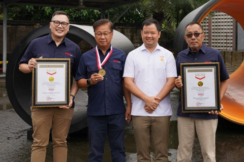 Melihat Vinilon Group Bikin Rekor MURI Pipa Terbesar di Indonesia
