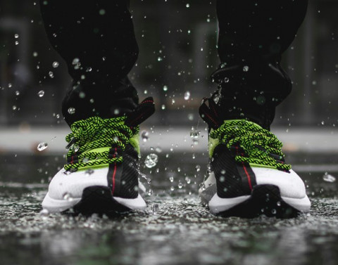 Sepatu Kehujanan tapi Besok Harus Dipakai Lagi, Tenang, Cobain 6 Cara 'Ajaib' Ini!