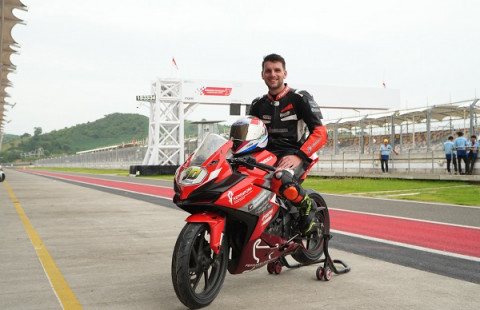 Komentator MotoGP Jajal Lintasan Sirkuit Mandalika