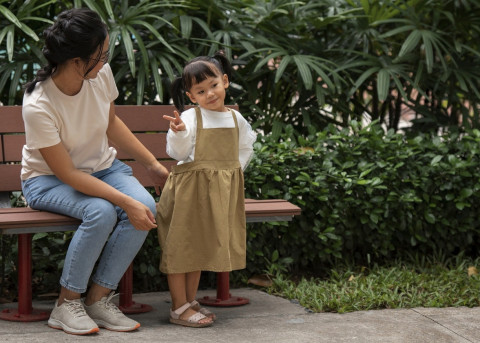 Ngajarin Anak Soal Safety Nggak Harus Nakut-nakutin, Ini Caranya