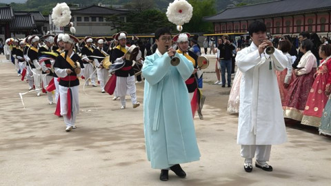 Now Enggak Perlu Pusing Mikirin Rute! Howliday Resmi Launching Private Trip Korea