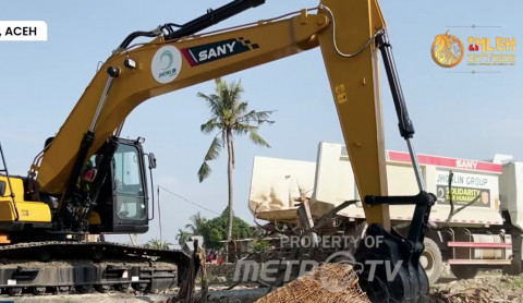 Relawan Jhonlin Group Pulihkan Akses Warga Pasca Banjir di Aceh Tamiang