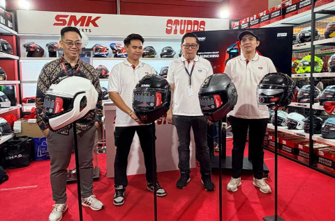 2 Jagoan Baru SMK dan Studds Helmets, Rilis Premier di IIMS 2026