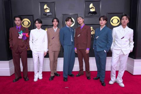 RM BTS: Kami Tidak Ingin Terlalu Berambisi Kejar Grammy Awards