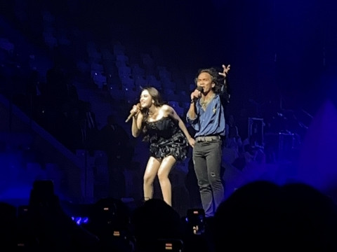 Kaka Slank, Isyana Sarasvati, Hingga Sule Jadi Kejutan di Konser Comeback Mahalini