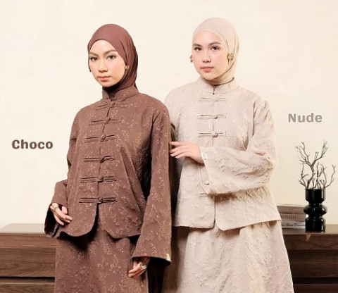 Top Berita Gaya: Lebaran Pakai Cheongsam hingga Gamis Bini Orang