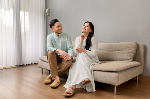 Kolaborasi Omesh dan Hesti Purwadinata Hadirkan Inspirasi Outfit Lebaran