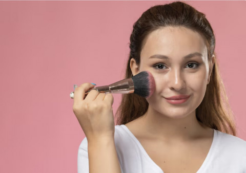 Makeup Kikay, Tren Riasan Cute dan Playful yang Sedang Ramai di Media Sosial