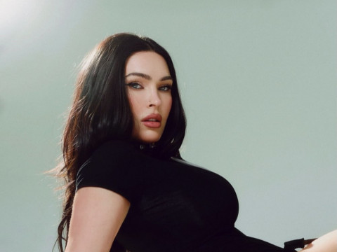 Kembali ke Instagram, Megan Fox Unggah Foto Seksi Jelang Usia 40 Tahun