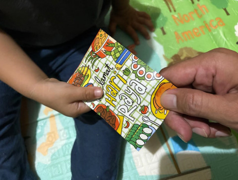 Bolehkah Orang Tua Pakai Uang THR Anak? Simak Penjelasannya