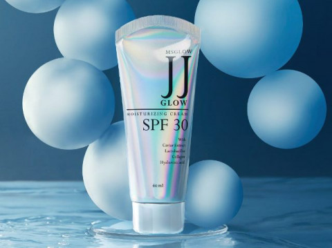 Manifesting Kulit Glowing Cuma Pake Satu Produk Doang?