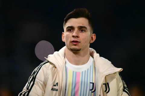 Conceicao Abaikan Ketertarikan Liverpool dan Fokus dengan Juventus