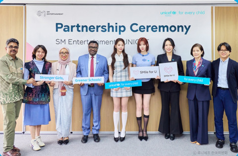 Gandeng UNICEF, SM Entertainment Bakal Bangun Toilet Modern di 60 Sekolah Indonesia