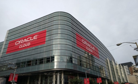 Laba Naik 18%, Oracle Malah Pangkas 30.000 Pekerjaan