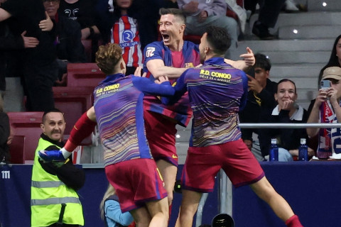 Hasil Atletico vs Barcelona: Diuntungkan Jumlah Pemain, Lewandowski Bawa Blaugrana Menang Dramatis 2-1