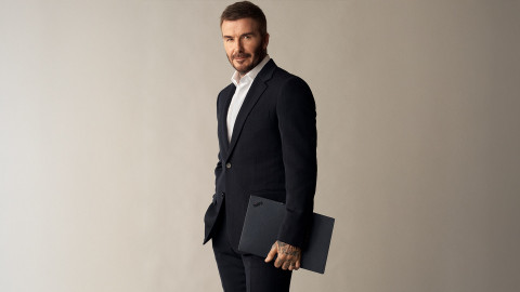 Lenovo Gandeng David Beckham Dorong Kemajuan AI di Dunia Olahraga