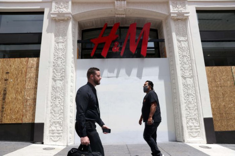 Tren Retail Berubah, H&M Tutup Ratusan Toko