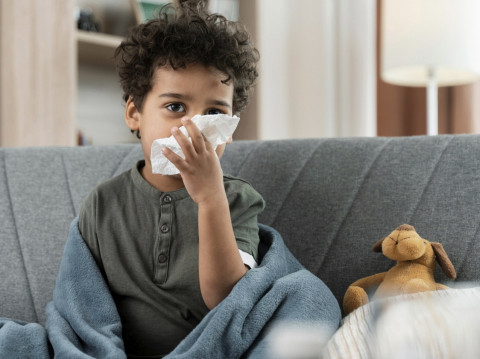 Pancaroba Datang, ISPA Naik Drastis! Ini Cara Biar Nggak Ikutan Sakit