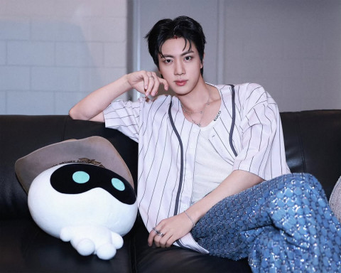 Curhat Jin BTS Jadi Member Tertua dan Alasan Tak Ikut Buat Lagu di Album ARIRANG