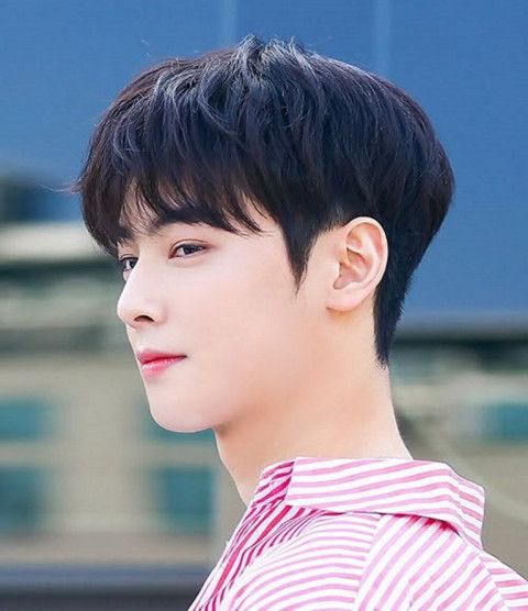 Rambut Two Block Check! Biar Gak Kalah Ganteng sama Aktor Drakor