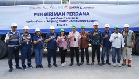 Dukung Air Bersih 1,8 Juta Warga, Krakatau Pipe Resmi Kirim Pipa Proyek Karian