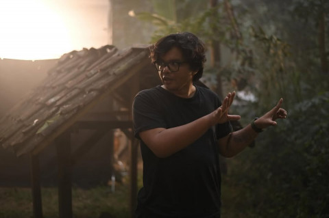 Sutradara Fajar Nugros Lemas Lihat Kecelakaan Kereta di Bekasi Timur