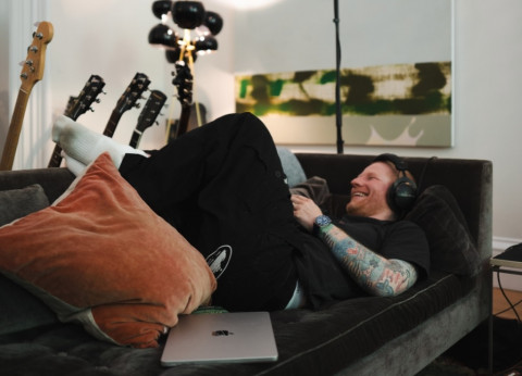 Top Berita Gaya: Ed Sheeran Kena Herpes Zoster hingga Komparasi Parfum