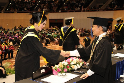Universitas Trisakti Wisuda 1.746 Mahasiswa, Siap Cetak Penggerak Ekonomi