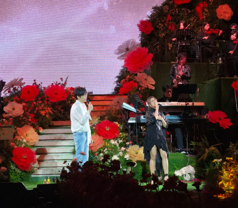 Kolaborasi Spesial Raisa dan Sung Si Kyung di Korea, Dipuji Lionel Richie