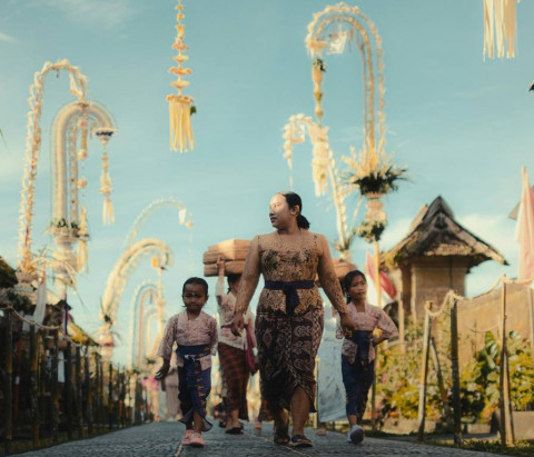 The Power of Women dalam Dunia Pariwisata Indonesia