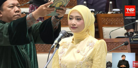 Profil Adela Kanasya Adies, Lulusan Kedokteran Unair yang Kini Anggota DPR RI Gantikan Ayahnya Sendiri