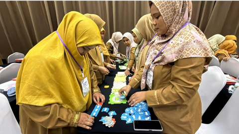 Koding dan AI Masuk SD, Unri Latih Ratusan Guru di Pekanbaru Terapkan Teknologi di Kelas