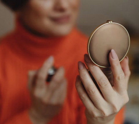 Jangan Asal, Ini Tips Pilih Cushion Sesuai Jenis Kulit agar Tidak Crack