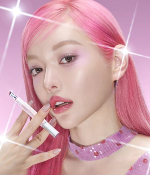 Bibir Hitam & Sinar UV Auto Sungkem Sama 4 Lipstik Murah Ini!