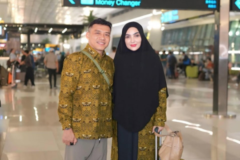 Penantian 8 Tahun, Anang-Ashanty Resmi Berangkat Haji Tahun Ini